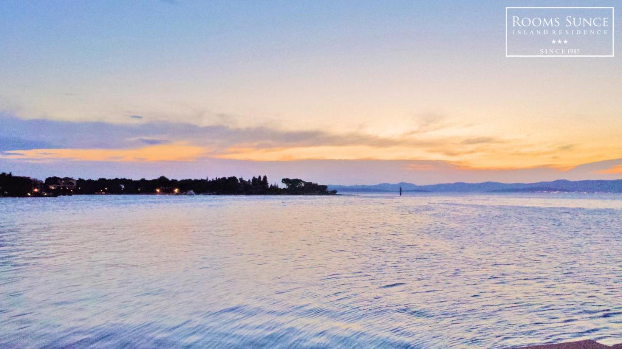 Apartments Residence Sunce Supetar - Cozy Base To Stay And Explore Island Brac Free Parking Exterior photo