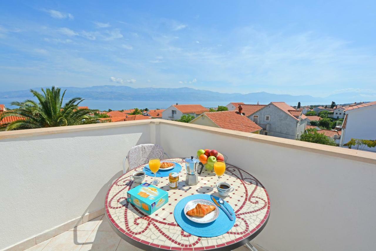 Apartments Residence Sunce Supetar - Cozy Base To Stay And Explore Island Brac Free Parking Exterior photo