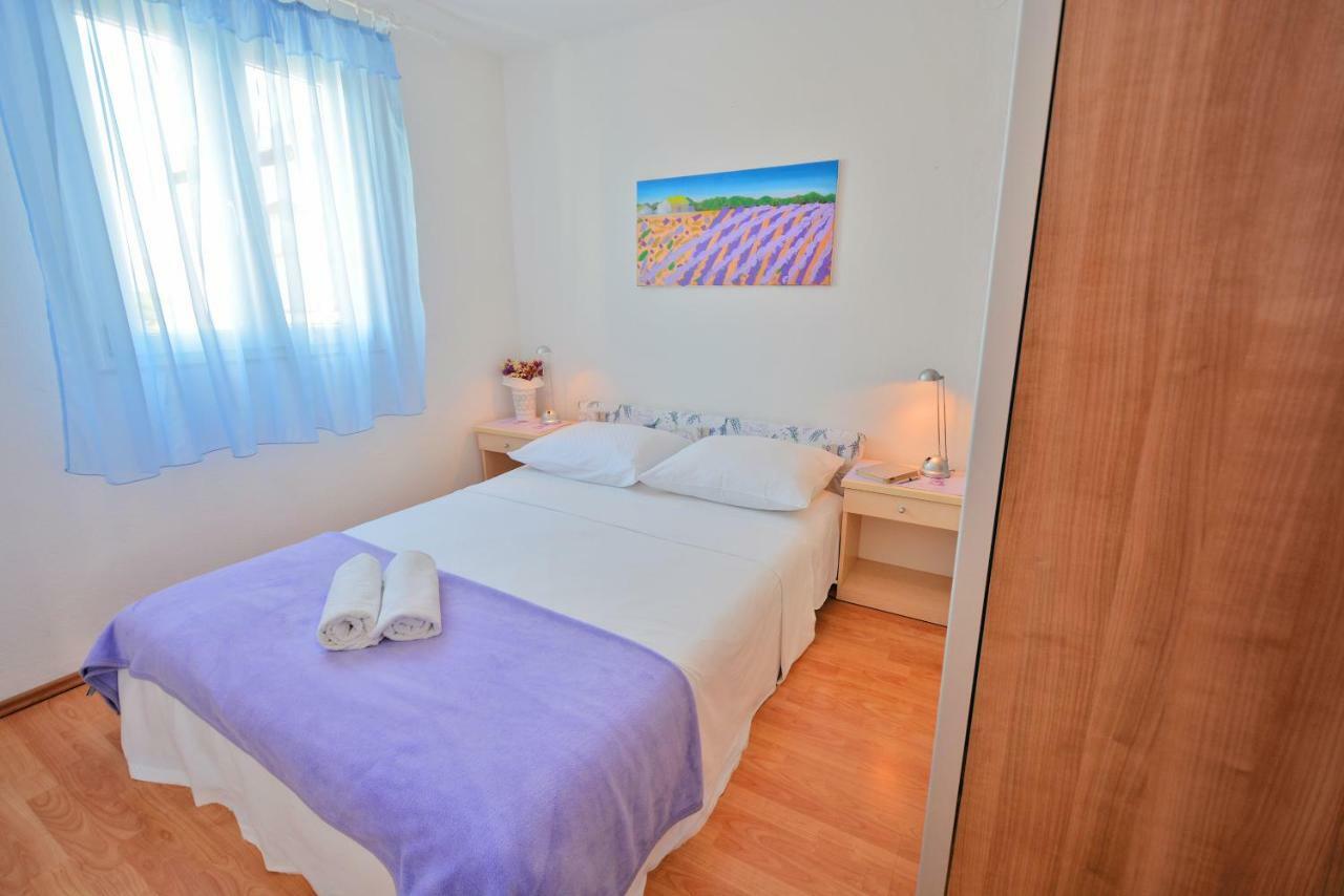 Apartments Residence Sunce Supetar - Cozy Base To Stay And Explore Island Brac Free Parking Exterior photo